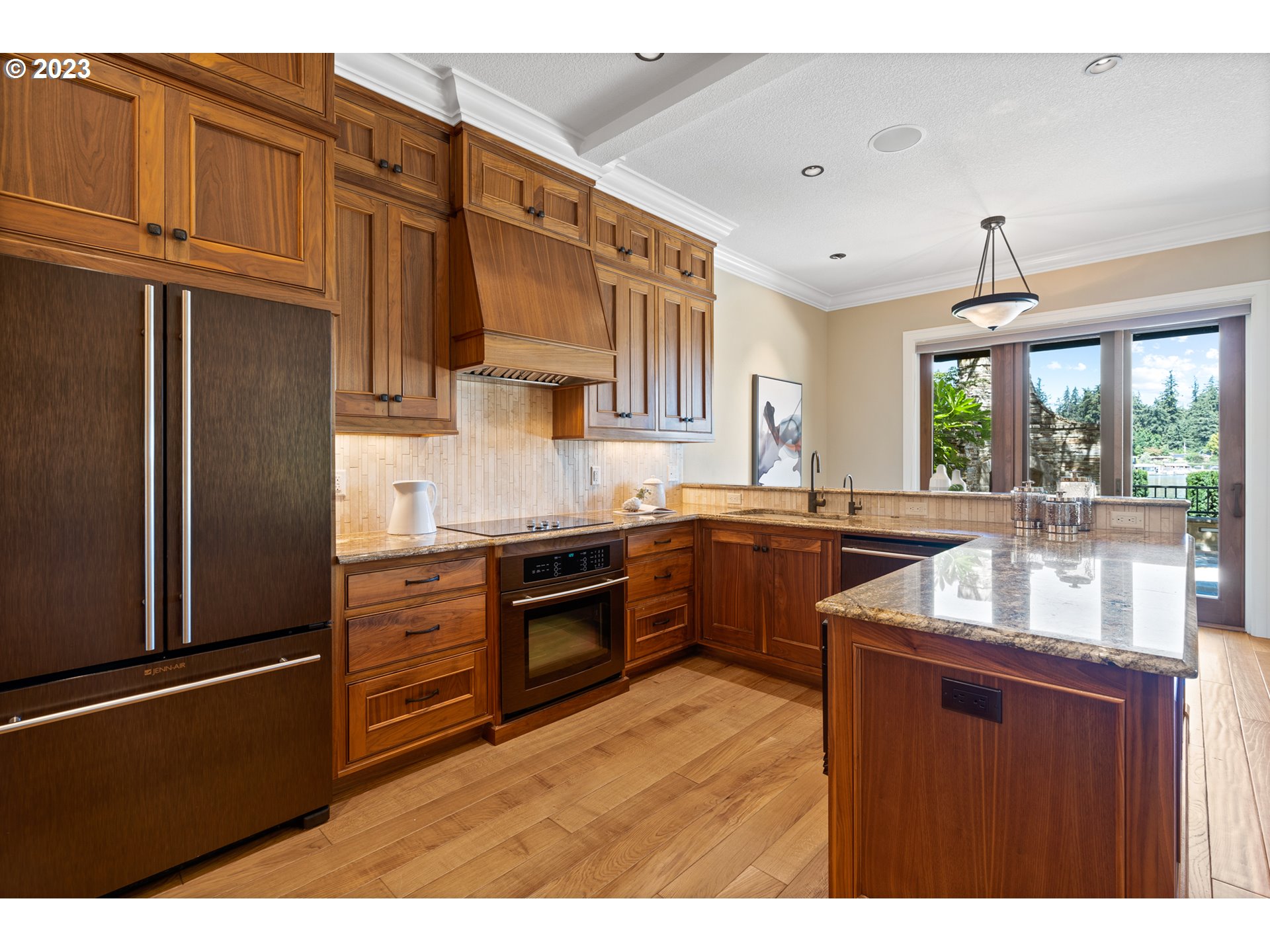 445 Northshore Road Lake Oswego, OR 97034 - Photo 10 of 42