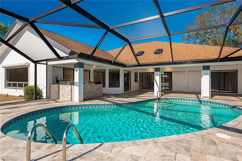 2330 Queens Way Naples, FL 34112 - Photo 2 of 16 Gallery Image 2