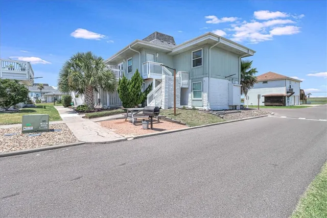 $2,500 | 4901 Highway 361, Unit 204, Port Aransas, TX 78373