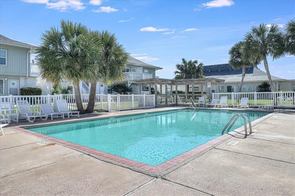 $2,500 | 4901 Highway 361, Unit 204, Port Aransas, TX 78373