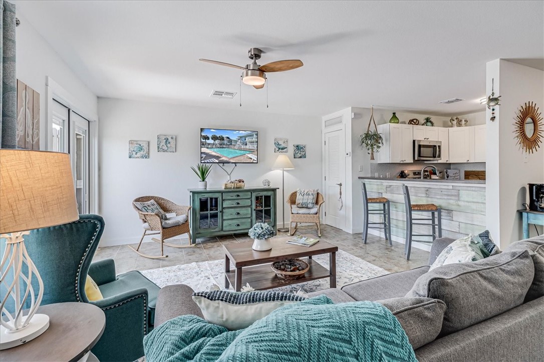 4901 Highway 361, Unit 204 Port Aransas, TX 78373 - Photo 6 of 39