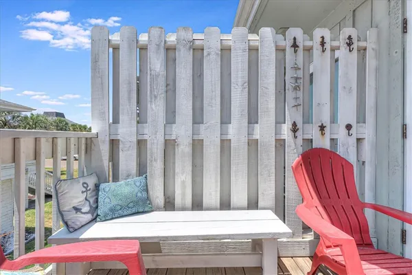 $2,500 | 4901 Highway 361, Unit 204, Port Aransas, TX 78373