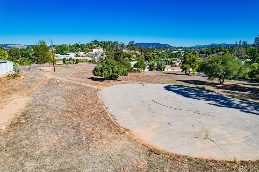 502 East Elder Street Fallbrook, CA 92028 - Photo 20 of 58 a view of a road with a ocean view