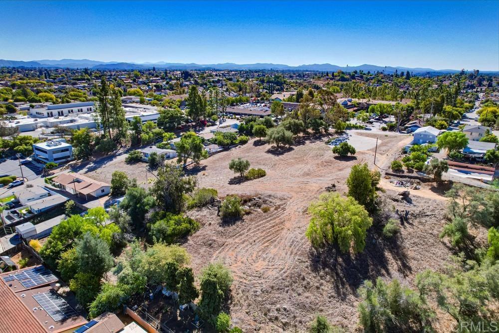 502 East Elder Street Fallbrook, CA 92028 - Photo 27 of 58 an aerial view of a city