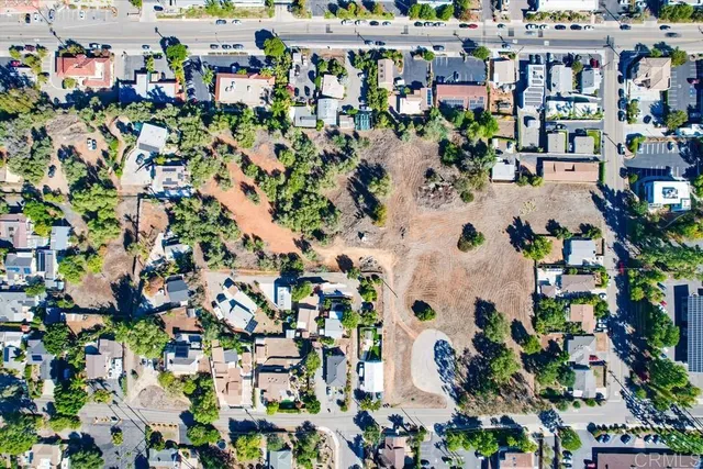 $2,000,000 | 502 East Elder Street, Fallbrook, CA 92028