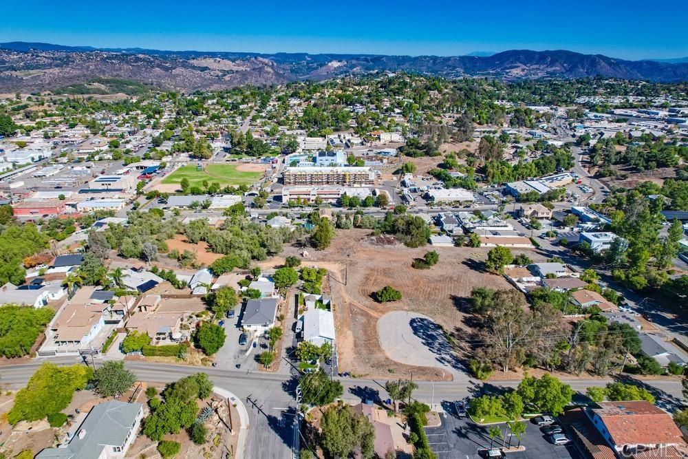 502 East Elder Street Fallbrook, CA 92028 - Photo 53 of 58 an aerial view of residential houses with outdoor space