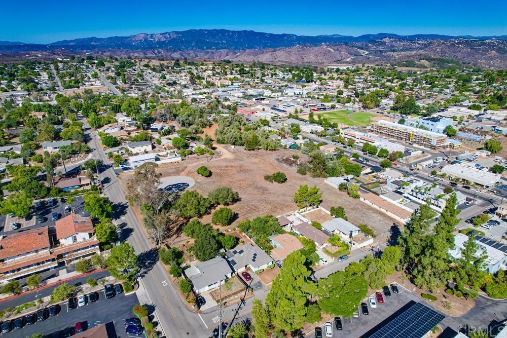 502 East Elder Street Fallbrook, CA 92028 - Photo 54 of 58 a view of city and mountain