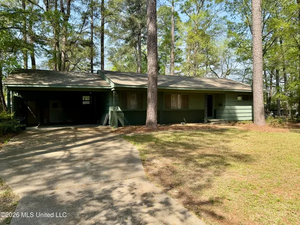 $98,000 | 5447 Wayneland Drive, Jackson, MS 39211
