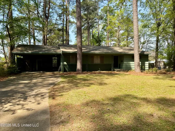 $98,000 | 5447 Wayneland Drive, Jackson, MS 39211