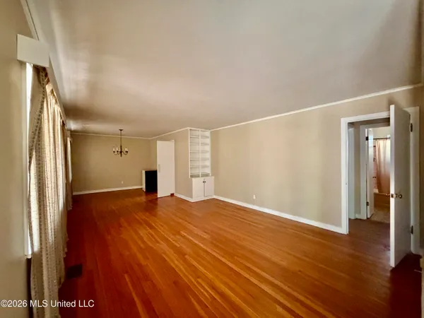 $98,000 | 5447 Wayneland Drive, Jackson, MS 39211