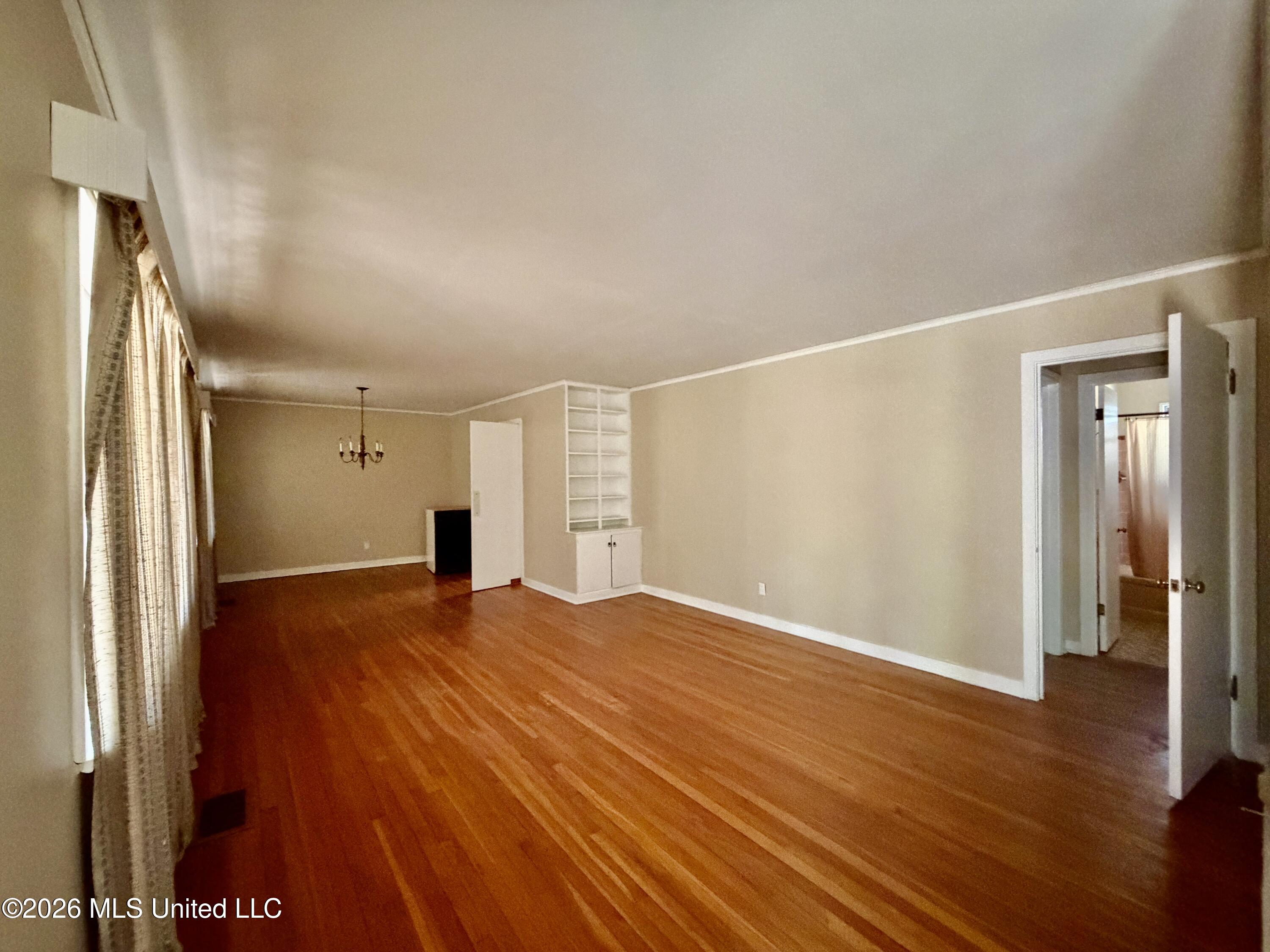 5447 Wayneland Drive Jackson, MS 39211 - Photo 7 of 23 IMG_1388