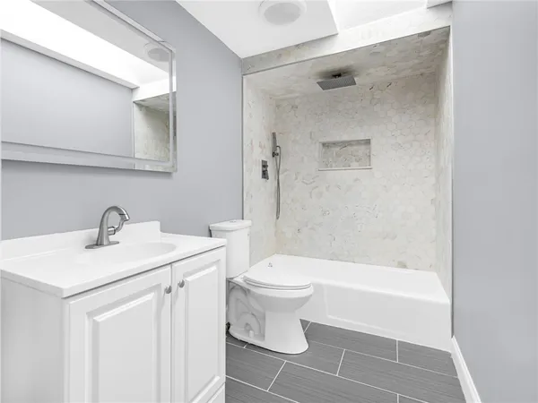 $599,000 | 20 Killey Avenue, Warwick, RI 02889