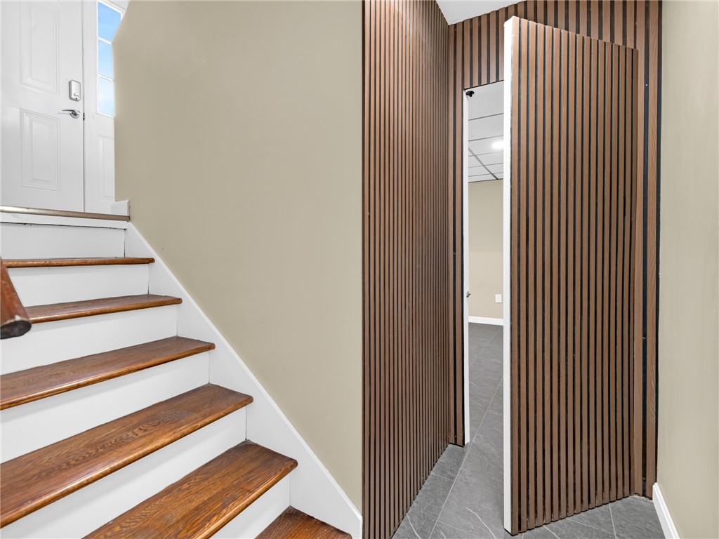 20 Killey Avenue Warwick, RI 02889 - Photo 15 of 41