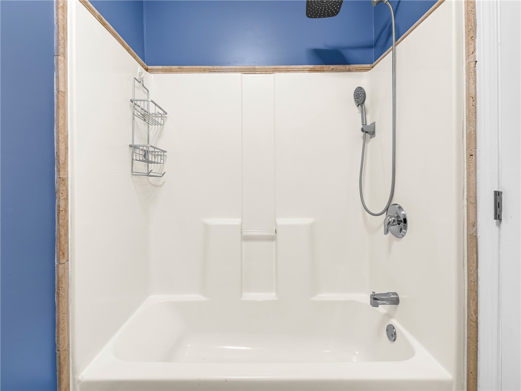 20 Killey Avenue Warwick, RI 02889 - Photo 32 of 41