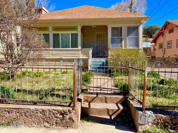 $325,000 | 813 Tombstone Canyon, Bisbee, AZ 85603