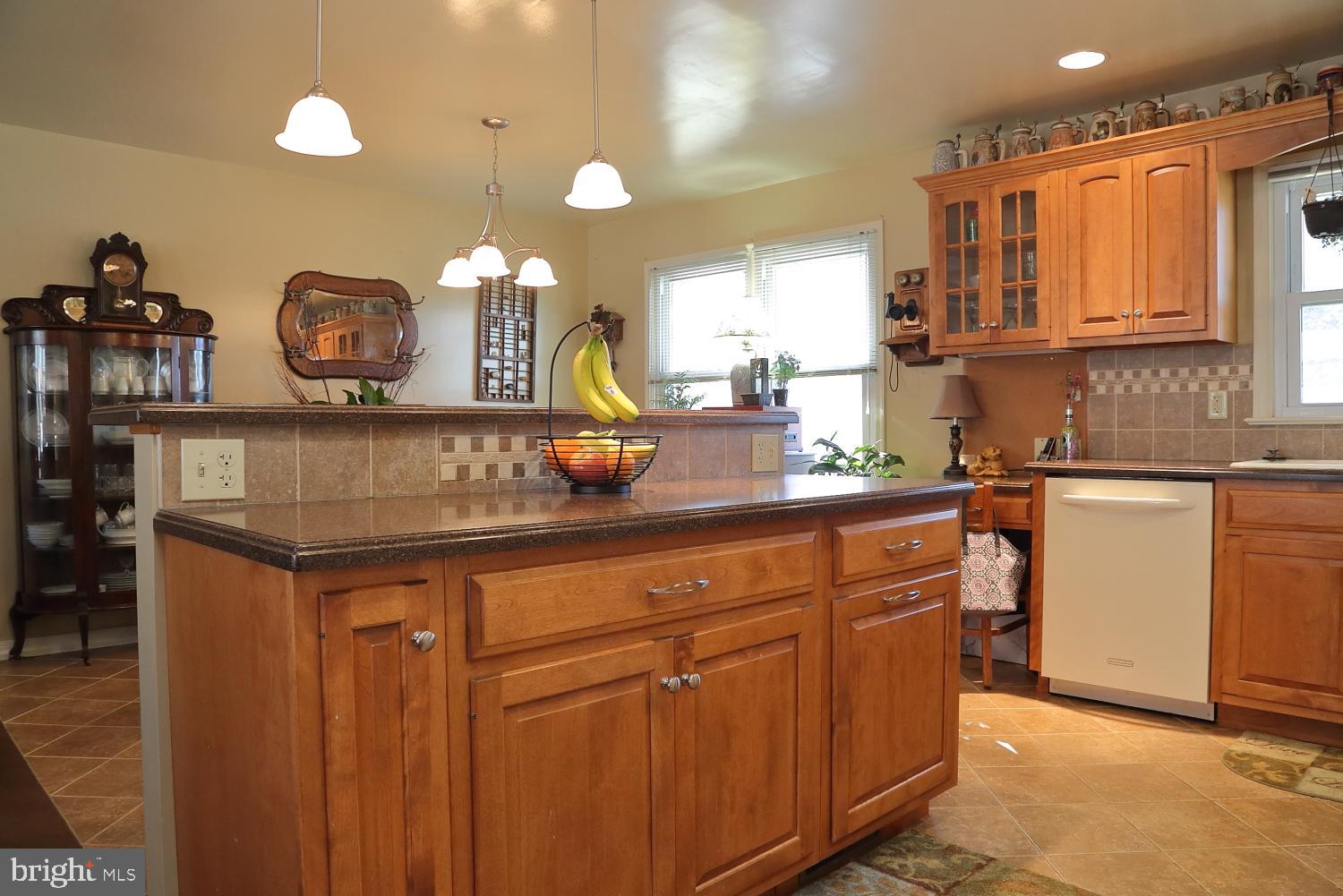 428 Nottingham Avenue Lancaster, PA 17601 - Photo 10 of 17 Gallery Image 10