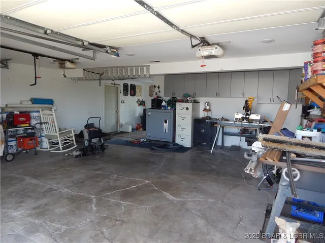 $389,000 | 96 Skylark Lane, Linn Creek, MO 65052