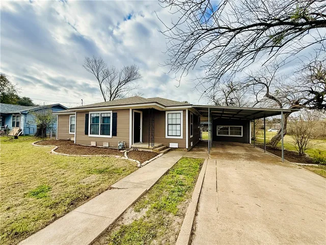$199,999 | 1413 Burt Street, Bryan, TX 77802