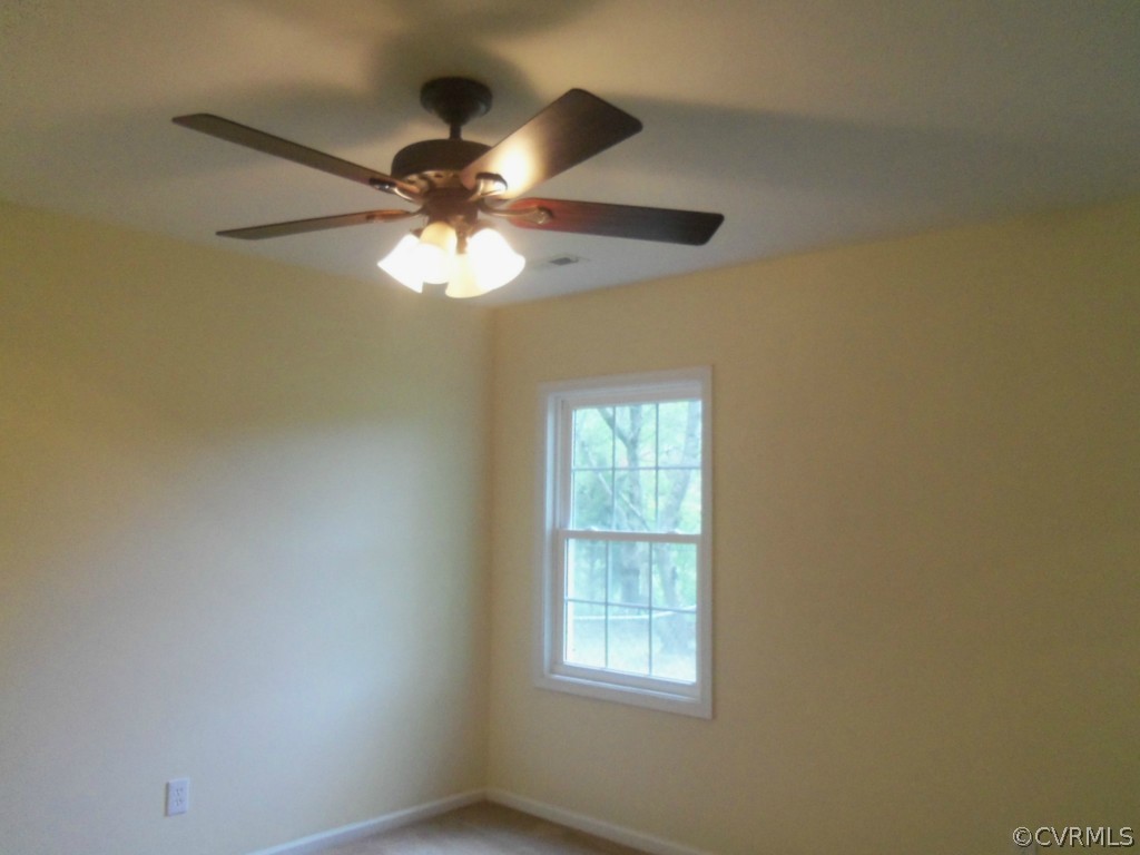 7944 Ark Road Gloucester, VA 23061 - Photo 7 of 14 Gallery Image 7