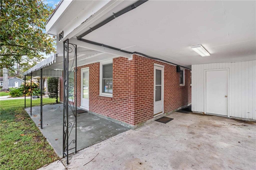 860 Oak Street Slidell, LA 70458 - Photo 3 of 14