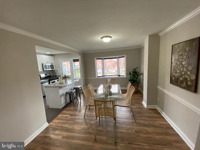 1804 Ingram Road Baltimore, MD 21239 - Photo 3 of 18 Dining Rm - open to kitchen & Living Rm