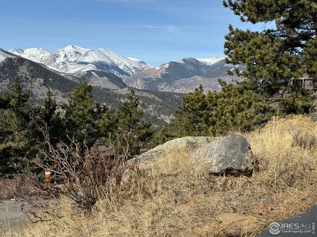 $950,000 | 1421 St Moritz Trail, Unit 2, Estes Park, CO 80517