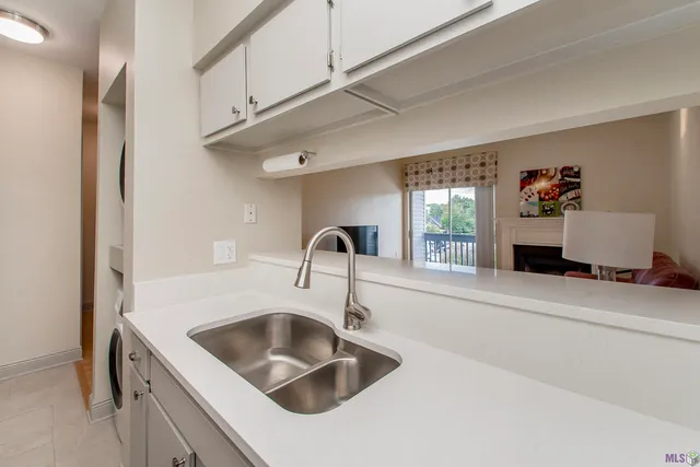 $129,900 | 2866 Steamship Circle, Unit 3A, New Orleans, LA 70123