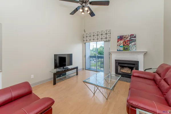$129,900 | 2866 Steamship Circle, Unit 3A, New Orleans, LA 70123