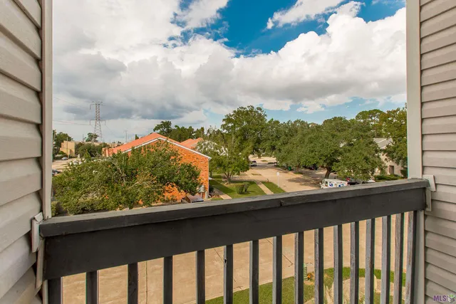 $129,900 | 2866 Steamship Circle, Unit 3A, New Orleans, LA 70123