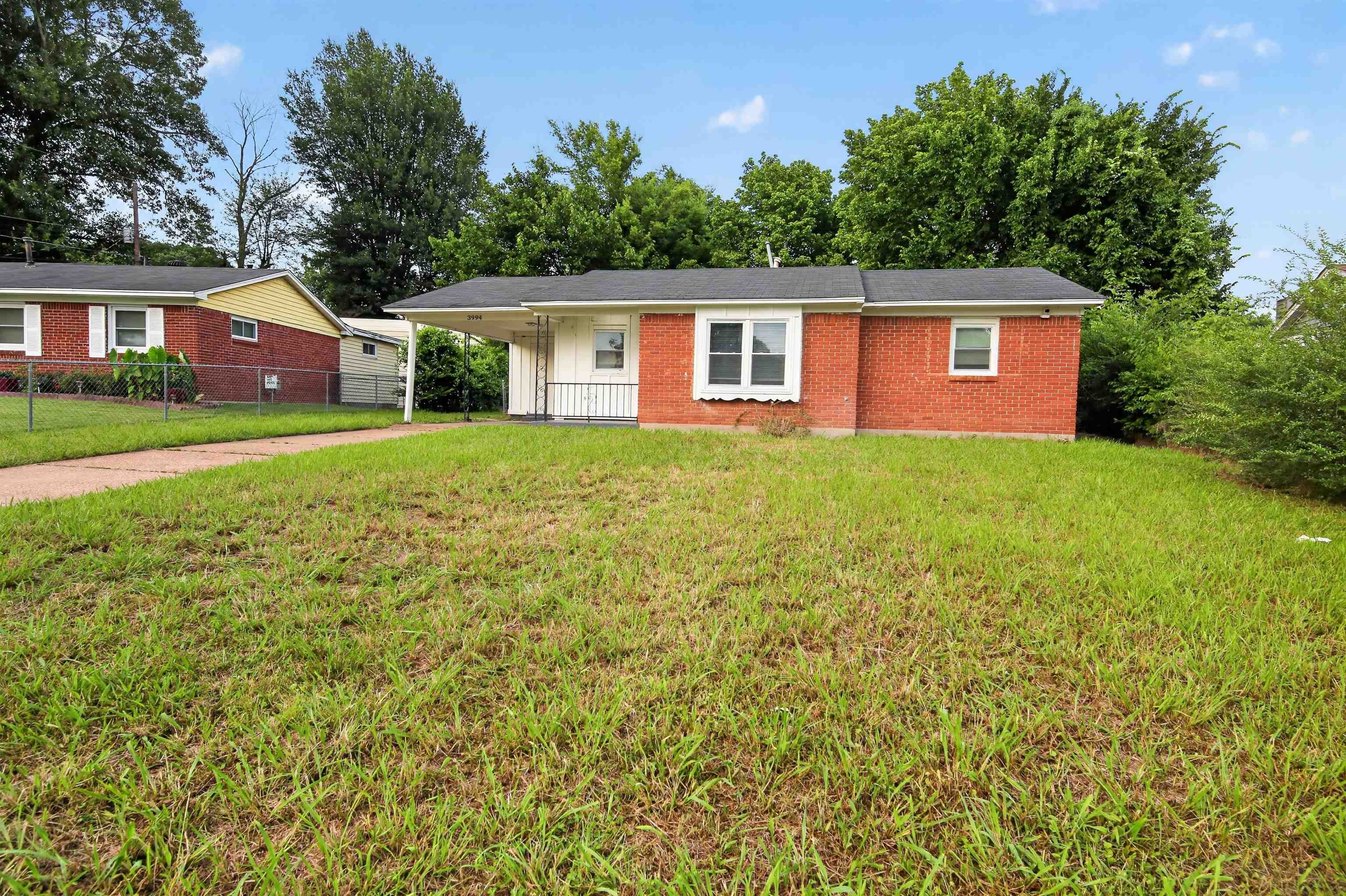 3994 Leech Road Memphis, TN 38109 - Photo 3 of 30