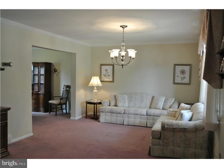 713 Springdell Road King of Prussia, PA 19406 - Photo 8 of 23 Living Room