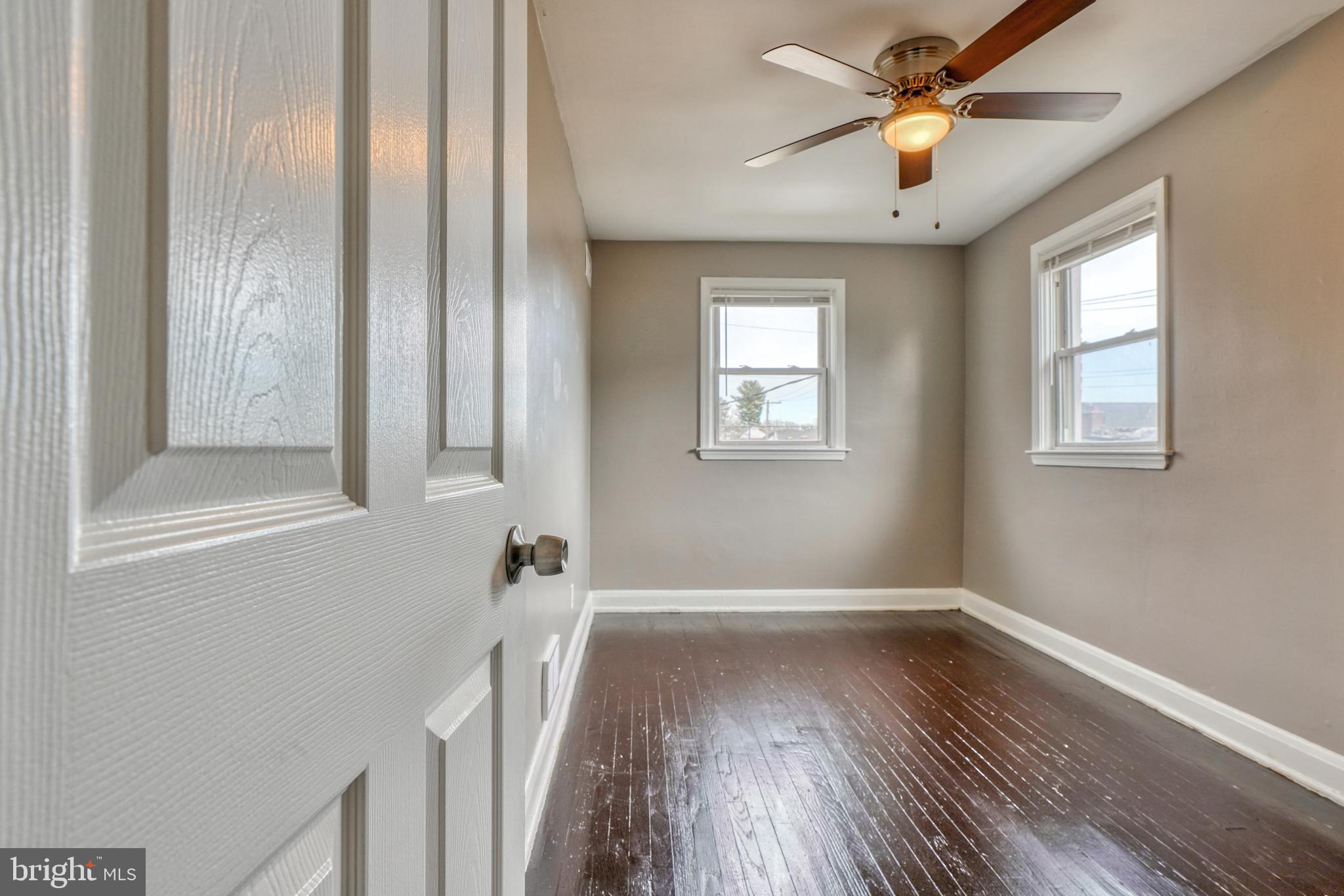 4300 Cedar Garden Road Baltimore, MD 21229 - Photo 26 of 46