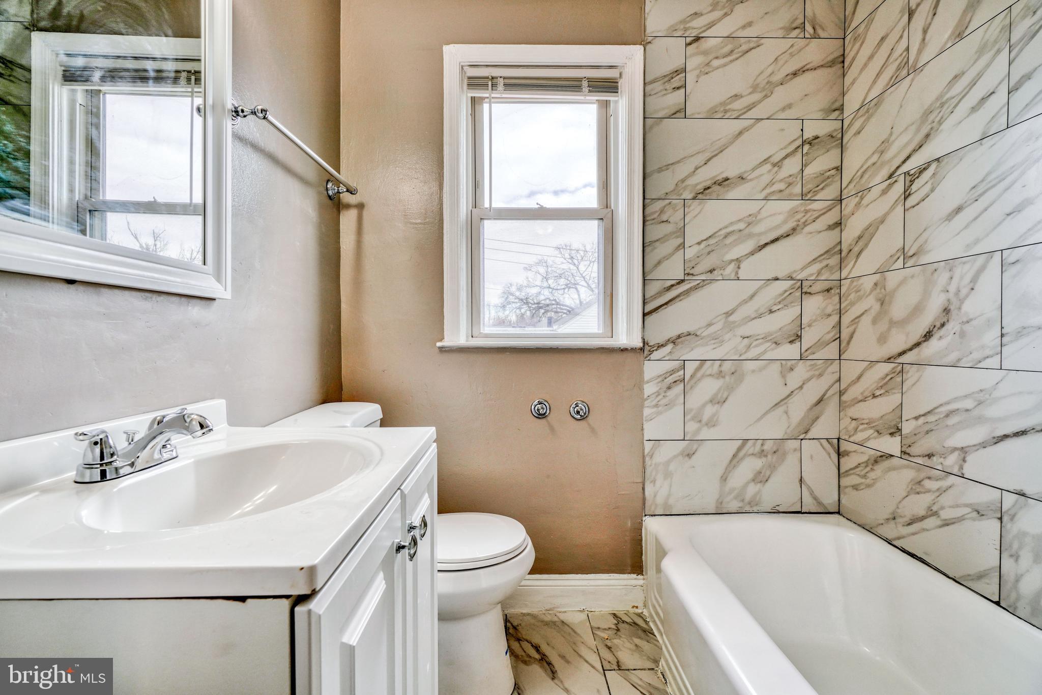 4300 Cedar Garden Road Baltimore, MD 21229 - Photo 29 of 46