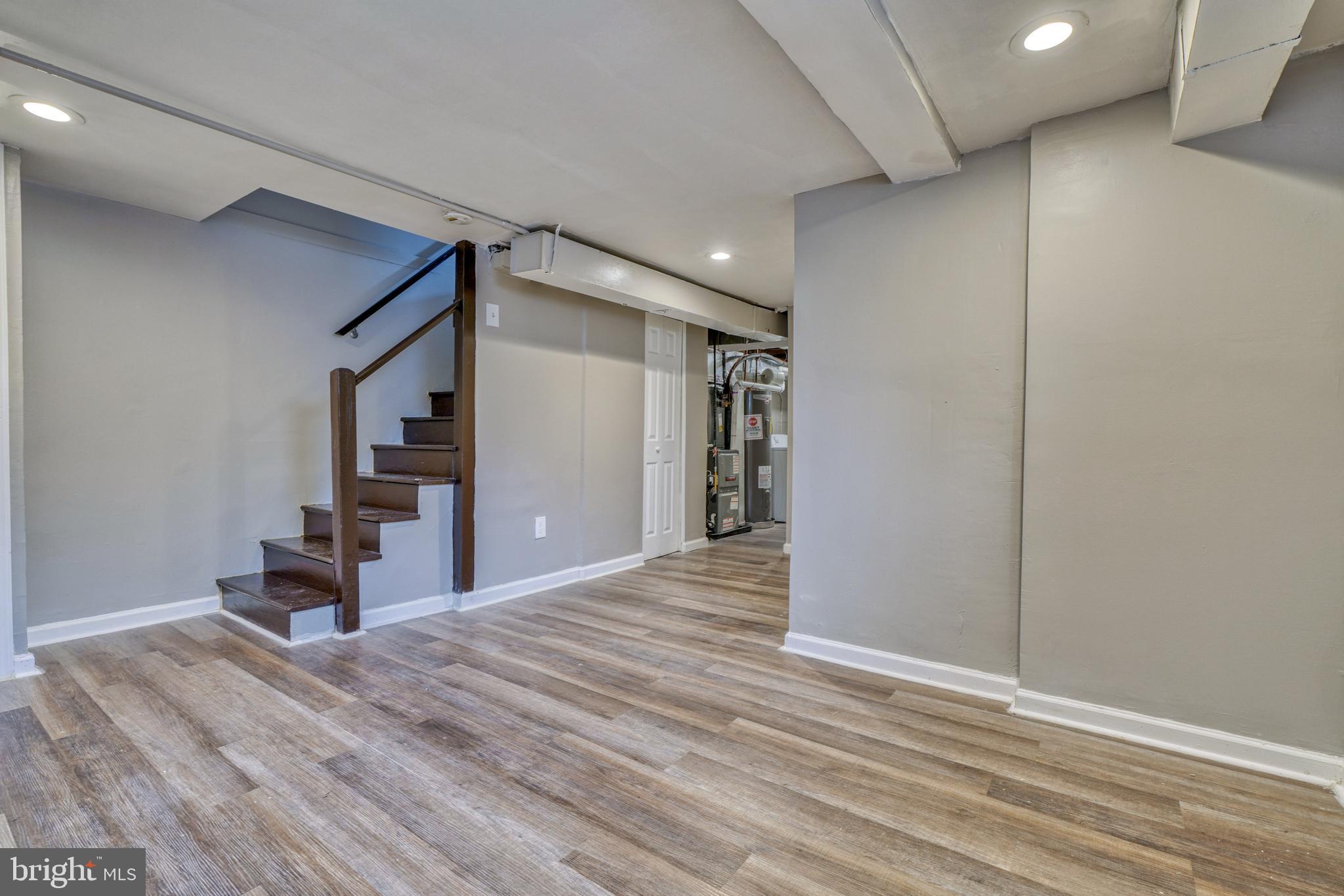 4300 Cedar Garden Road Baltimore, MD 21229 - Photo 34 of 46