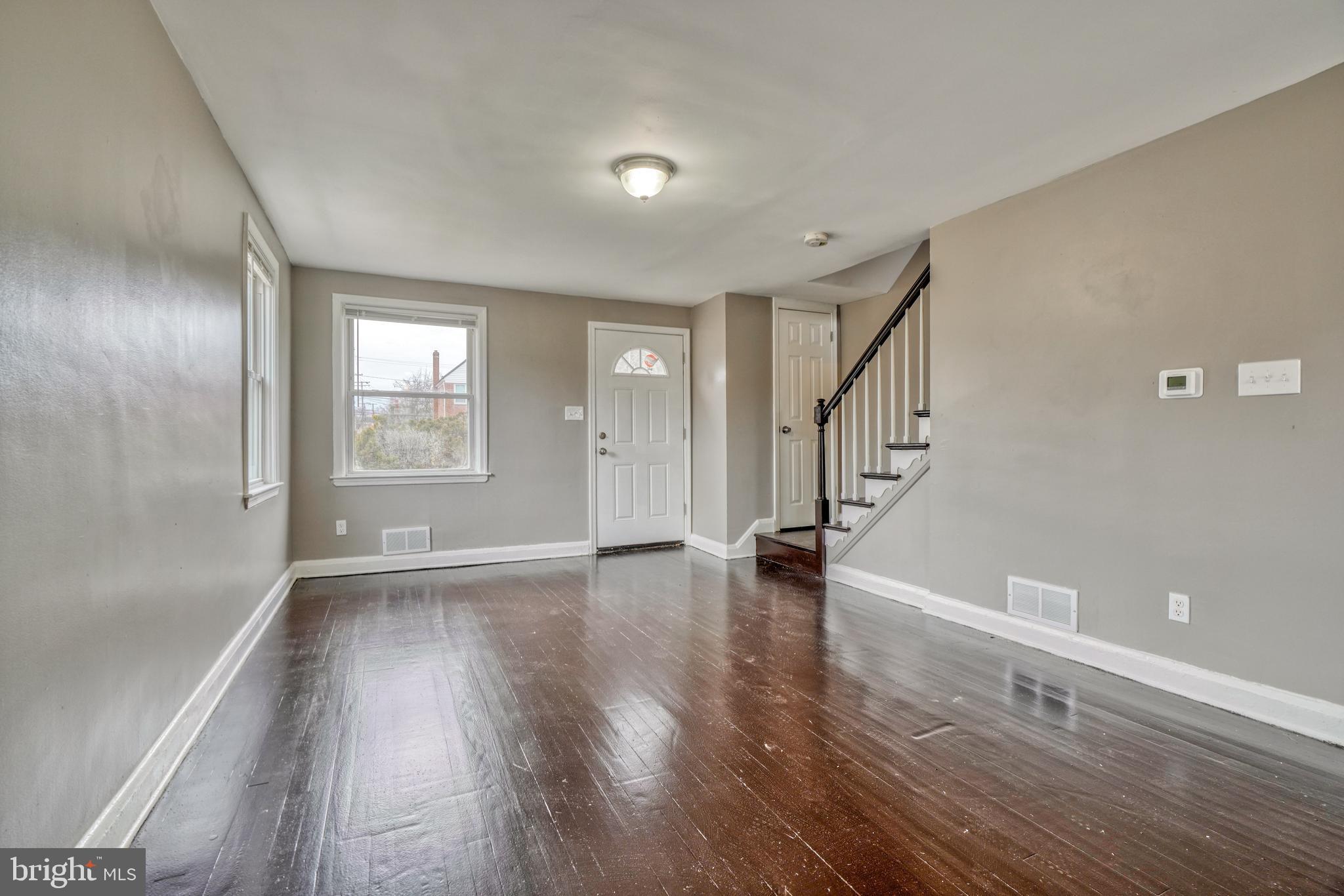 4300 Cedar Garden Road Baltimore, MD 21229 - Photo 7 of 46