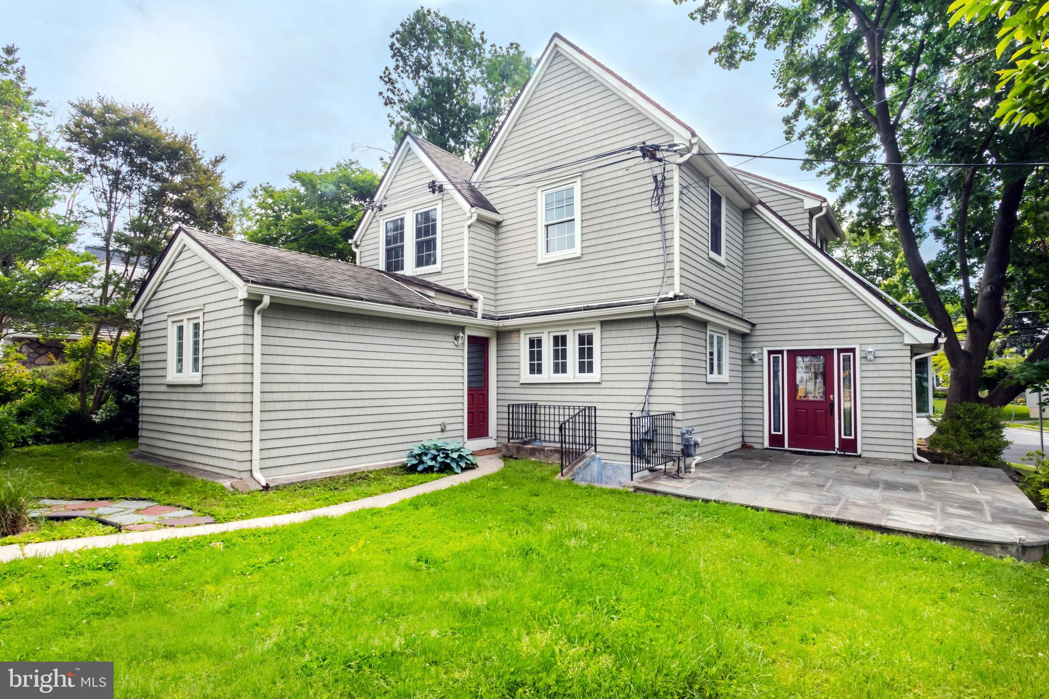 1467 Manoa Road Wynnewood, PA 19096 - Photo 2 of 29 Gallery Image 2