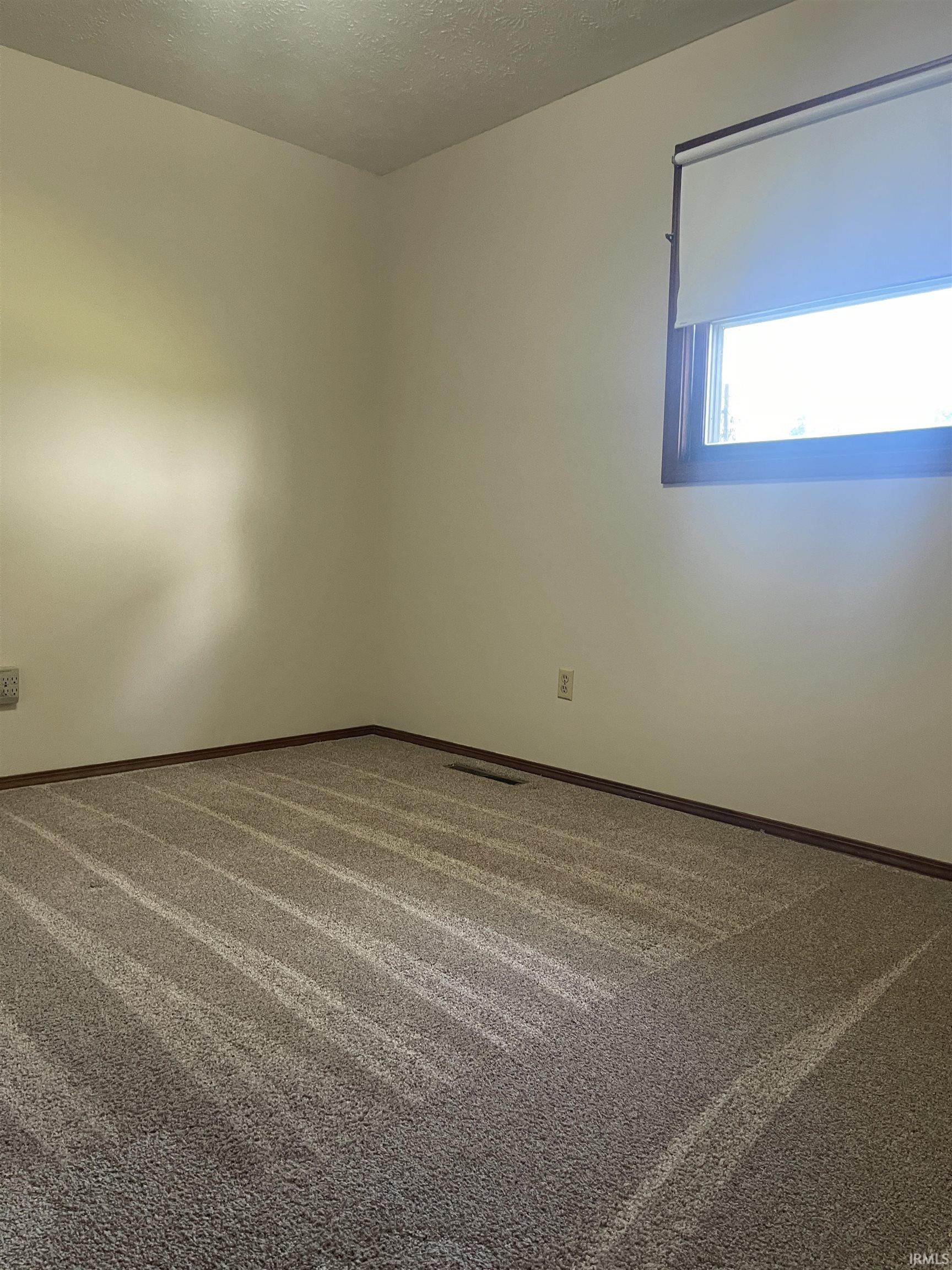 1136 Art Gallery Road Bedford, IN 47421 - Photo 19 of 32