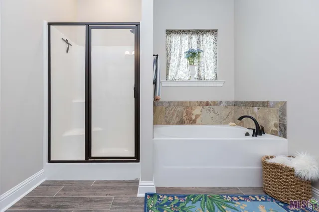 $3,300 | 6211 Lake Edge Drive, Baton Rouge, LA 70820