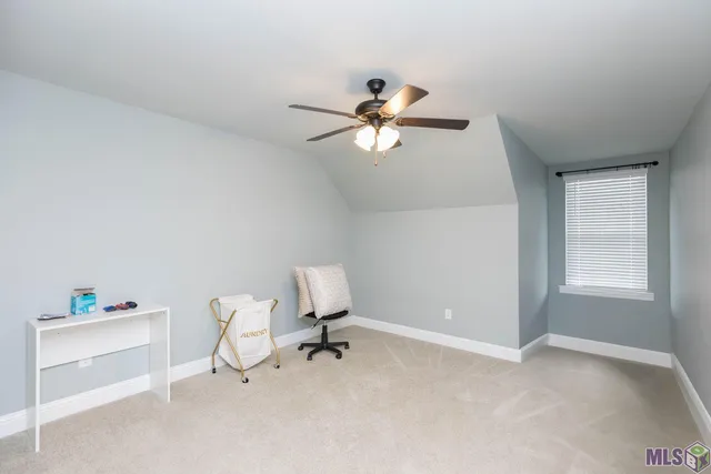 $3,300 | 6211 Lake Edge Drive, Baton Rouge, LA 70820