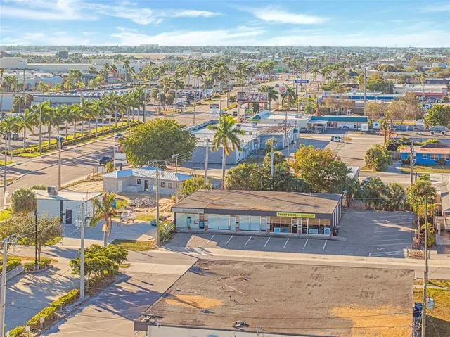 a view of a terrace with city view