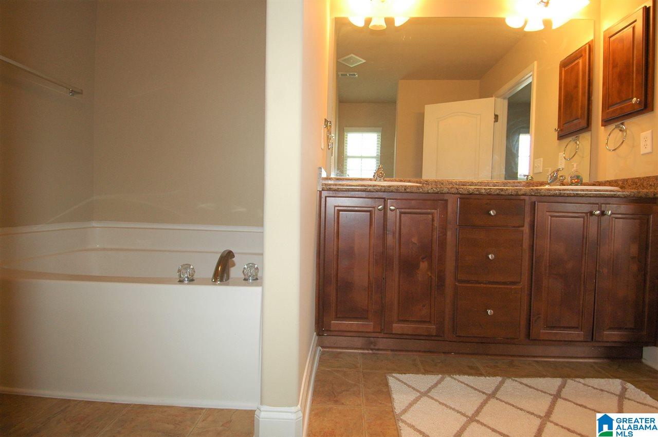 401 Rockview Trail Alabaster, AL 35114 - Photo 33 of 40