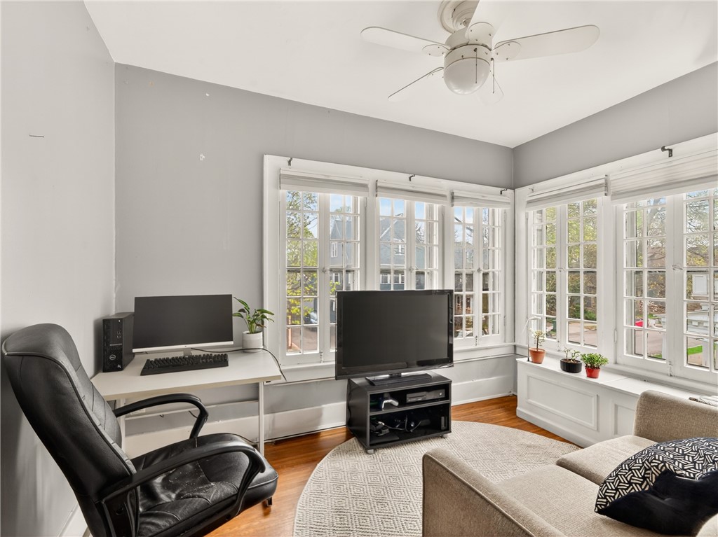 29 Harper Street Rochester, NY 14607 - Photo 37 of 46 Unit 69 bedroom #3 is a great office or den