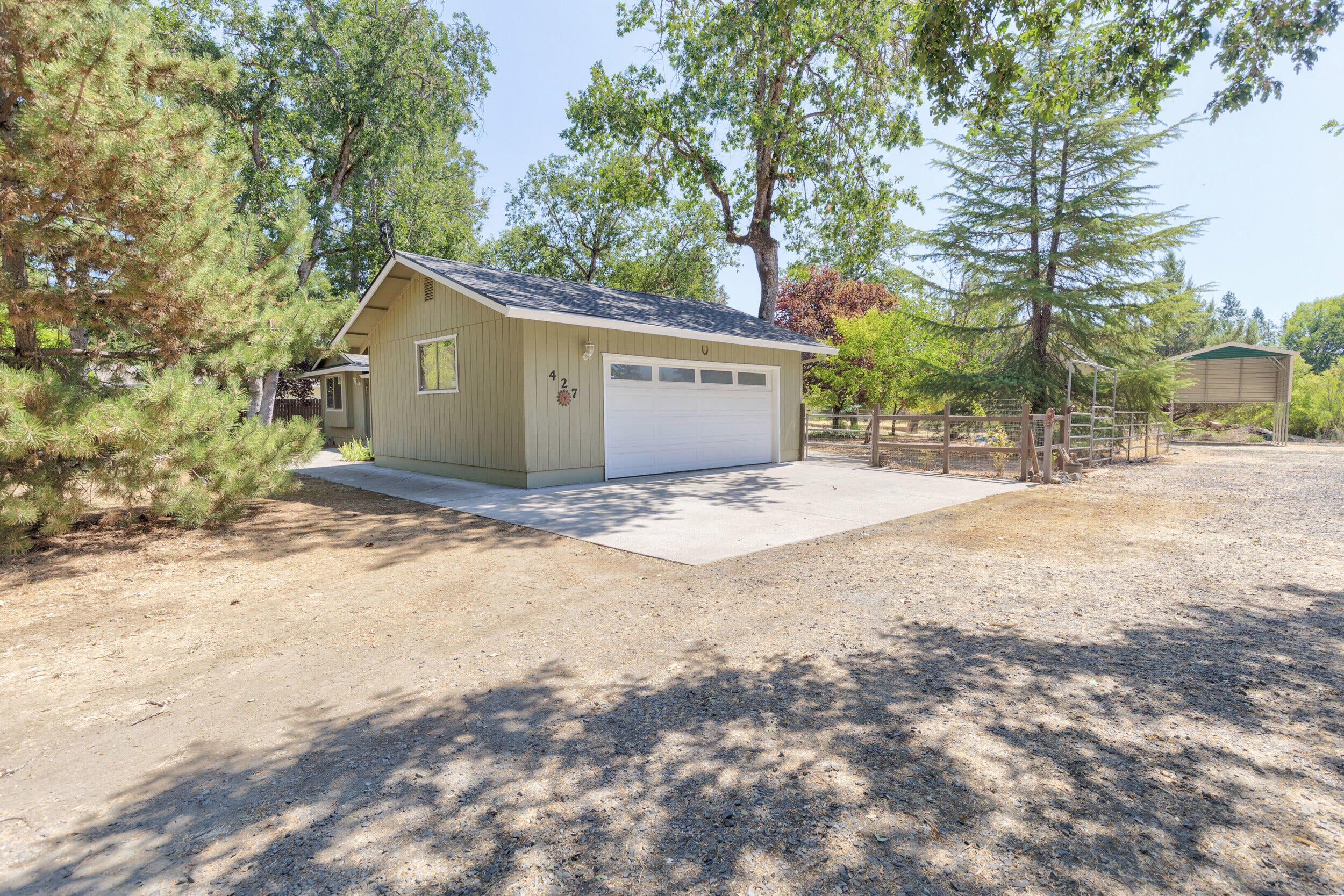427 Connie Lane Merlin, OR 97532 - Photo 25 of 46 0r1a5580_1_2_3_4_1