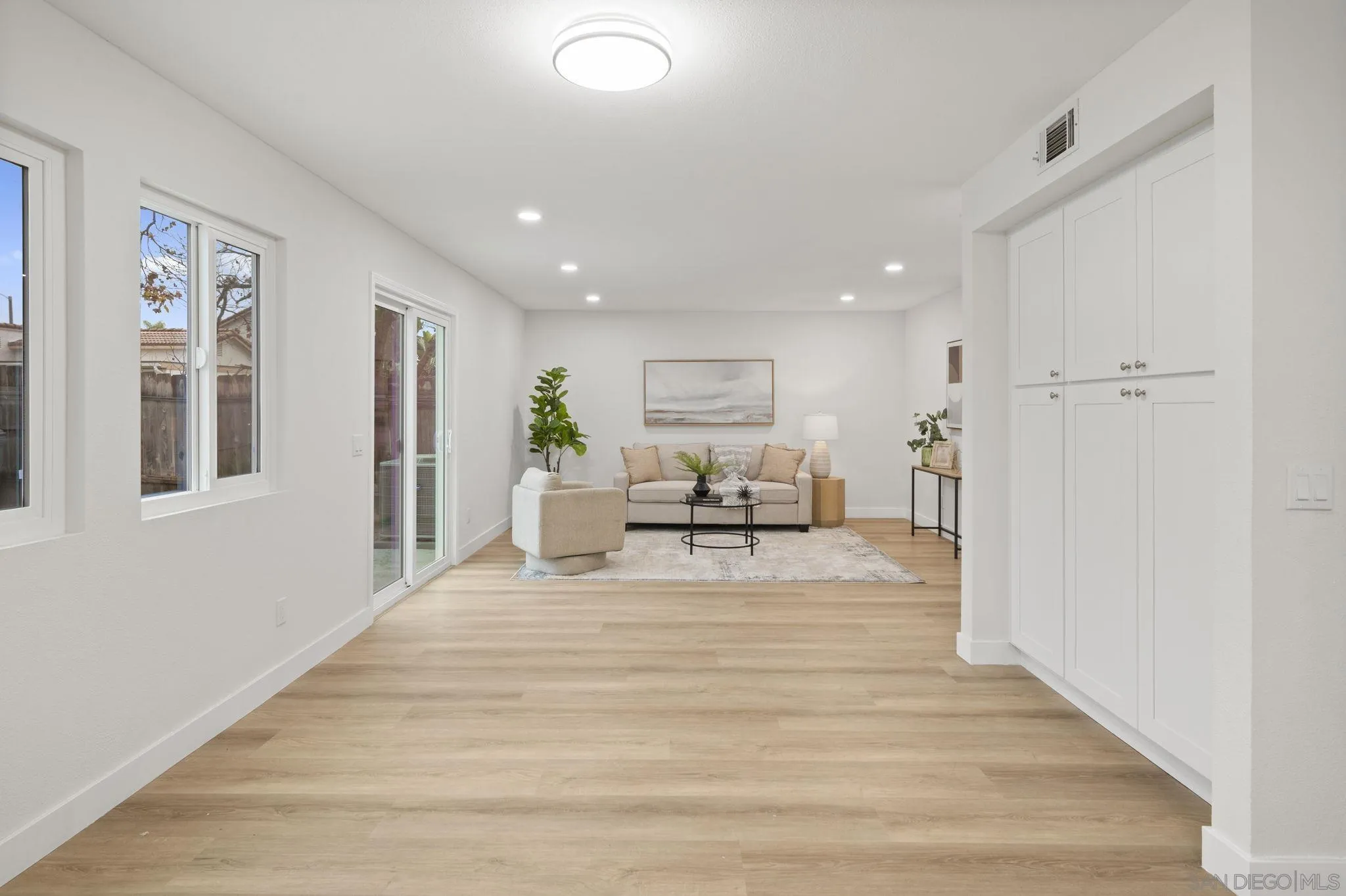 4468 White Pine Way Oceanside, CA 92057 - Photo 12 of 45