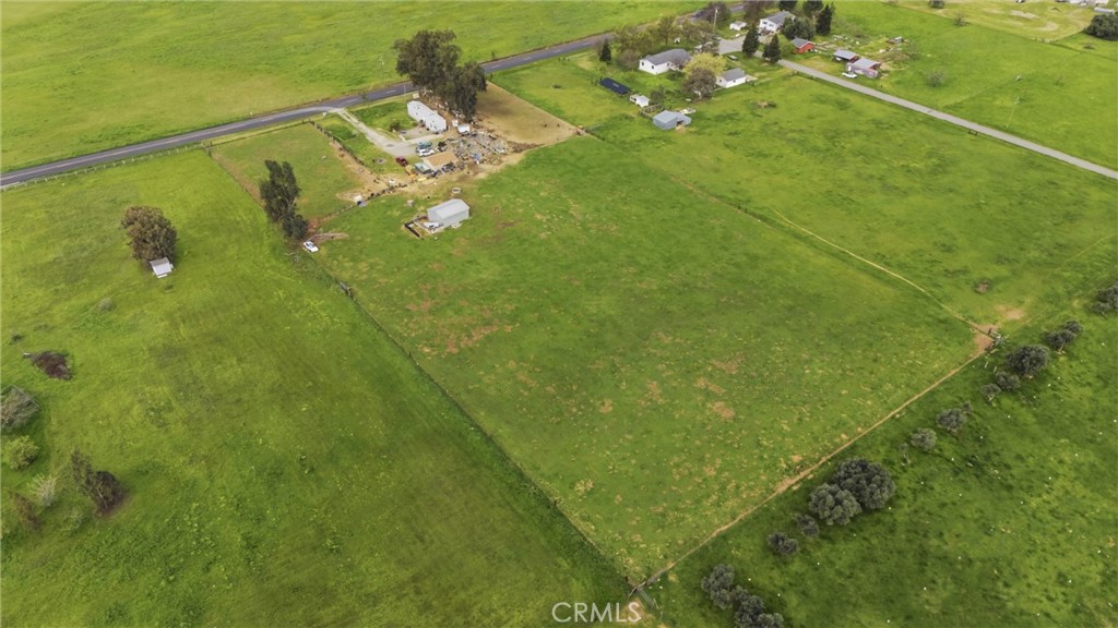 4830 Hall Corning, CA 96021 - Photo 12 of 34