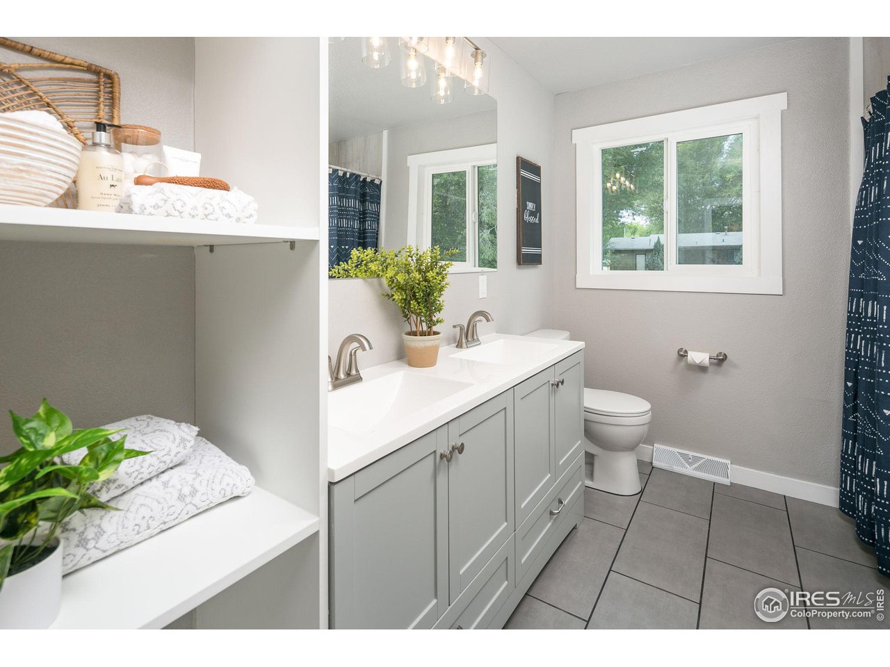 1409 Briarwood Road Fort Collins, CO 80521 - Photo 11 of 27 Main floor bathroom