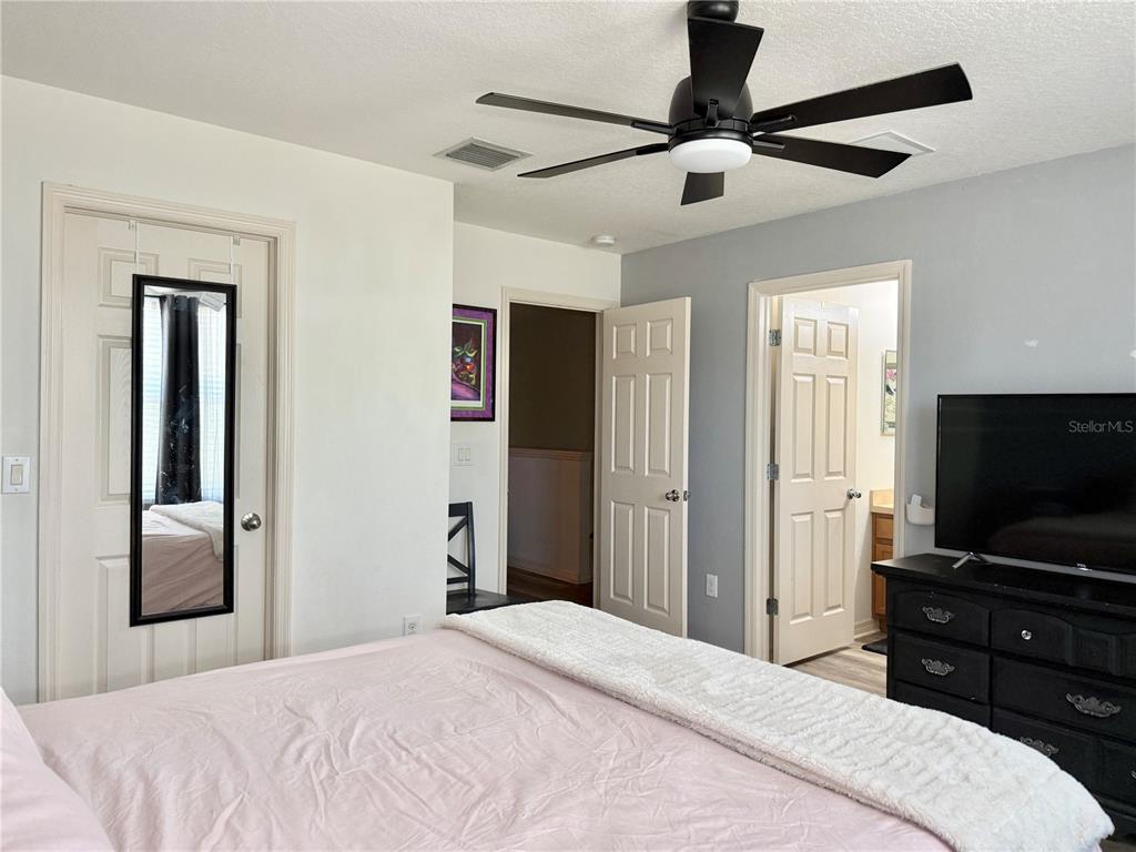 6956 Towne Lake Road Riverview, FL 33578 - Photo 15 of 29