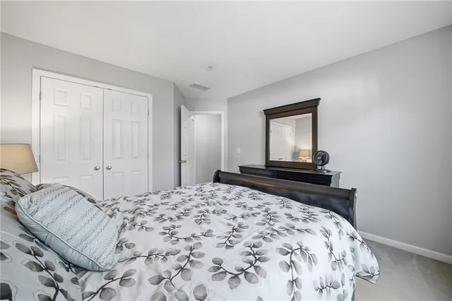 $365,000 | 204 Kenninghall Lane, Unit 6, Smyrna, GA 30082