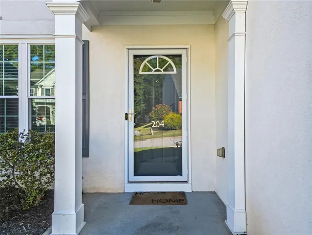 $365,000 | 204 Kenninghall Lane, Unit 6, Smyrna, GA 30082