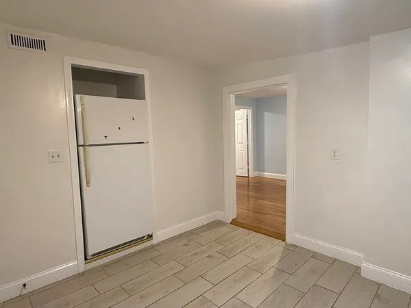 $2,800 | 23 Myrtle Street, Unit 2, Quincy, MA 02171